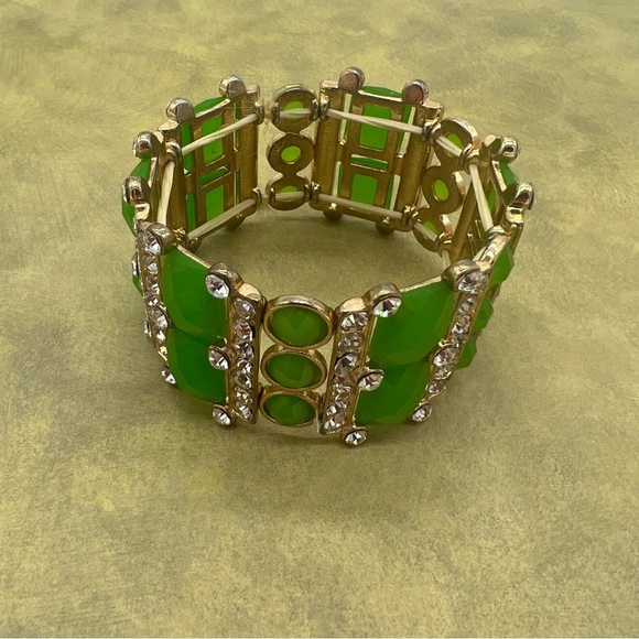 Green Enamel Stone and Clear Rhinestone Stretch Bangle - Picture 4 of 10